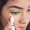 Faça os olhos castanhos se destacarem