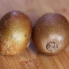 Cortando um kiwi