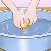 Preparando um pé de coelho