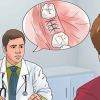 Remover restos de comida da ferida quando o dente do siso foi extraído