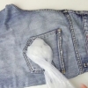 Remover chiclete do jeans