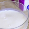 Aquecer leite para uso em receitas