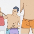 Vestindo shorts boxer