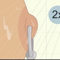 Cuidando de um piercing no mamilo
