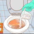 Desobstruir um vaso sanitário com bicarbonato de sódio
