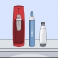 Fazendo refrigerante em uma máquina sodastream