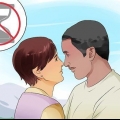 Beijo apaixonado sem usar a língua