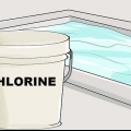 Remova e evite algas verdes de uma piscina