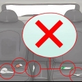 Limpando o interior do seu carro com shampoo