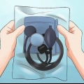 Determine sua pressão arterial com um monitor de pressão arterial