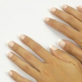 Cortar unhas artificiais