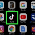 Apare música em um vídeo do tiktok em um iphone ou ipad