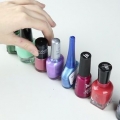 Para pintar as unhas
