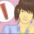 Usando creme depilatório