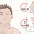 Tirando xampu dos olhos