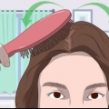 Fazendo coques espaciais com cabelo curto