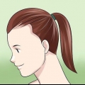 Fazendo um tratamento facial em casa
