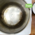 Fazendo cera depilatória em casa