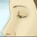 Faça exercícios de ioga para os olhos