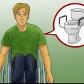 Usando um banheiro agachado sem problemas