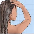 Certificando-se de que a transição do cabelo relaxado para o natural corra bem
