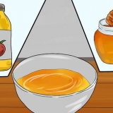 Usando vinagre de maçã para tratar o eczema do nadador