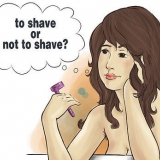 Decidir não remover os pelos do corpo (para mulheres)