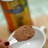 Usando o cacau como substituto do chocolate