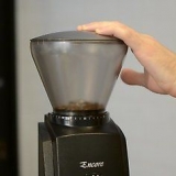 Fazendo caffè macchiato