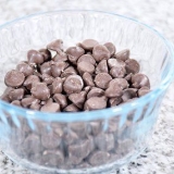 Fazendo chocolates em diferentes formas