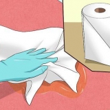 Removendo o cheiro de urina de gato