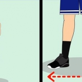 Tomando um tiro de basquete