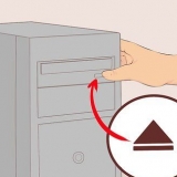 Reproduzindo um cd em um computador desktop
