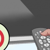Limpando uma tv de tela plana