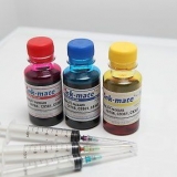 Recarregando um cartucho de jato de tinta