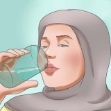 Dando uma injeção intravenosa