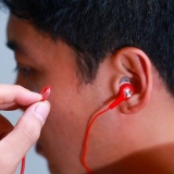 Reparando um fone de ouvido