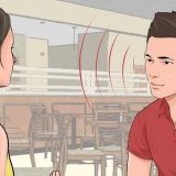 Aproximando-se de uma garota quando você é tímido e não sabe o que ...