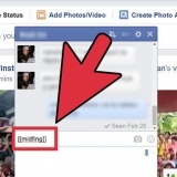 Levantando o dedo do meio no facebook