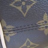 Reconhecendo uma bolsa louis vuitton falsa