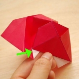 Como dobrar uma rosa de papel