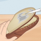 Reparando uma sola de sapato