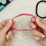 Costurando um scrunchie