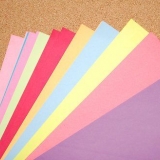 Como dobrar uma estrela com origami