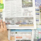 Removendo um adesivo de aço inoxidável
