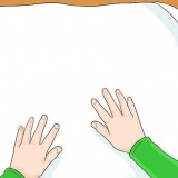 Decorar um tampo de mesa com mosaico