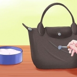 Lavando uma bolsa longchamp