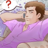 Mantendo uma conversa telefônica com sua namorada