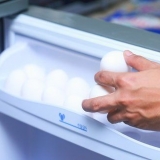 Como cozinhar ovos sem quebrá-los