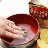 Limpeza de unhas de gel